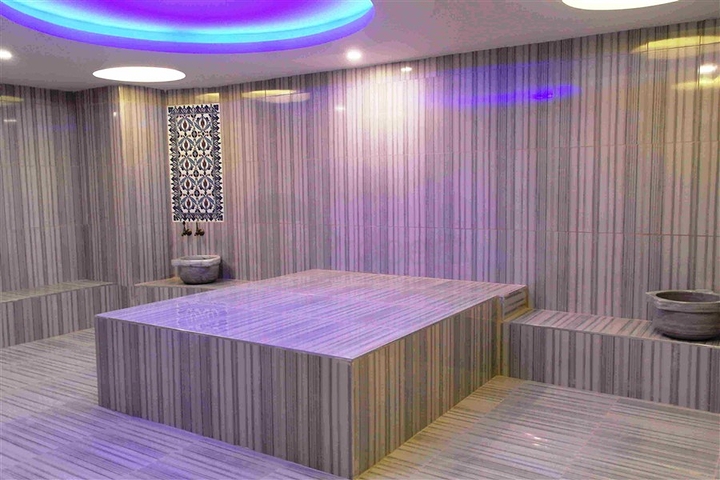 شقق سكنية ضمن مجمع حديث في منطقة محمود لار – ألانيا