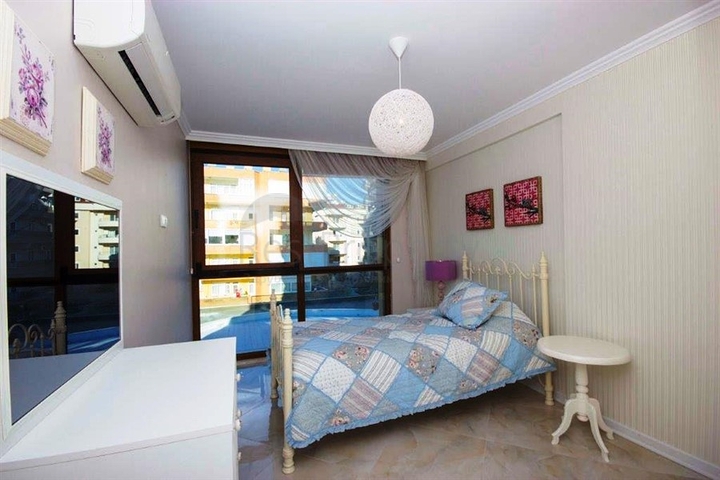 الراحة والإسترخاء والإطلالة الخلابة على البحر كل هذا في شقة ضمن مجمع فاخر في منطقة أوبا – الانيا.