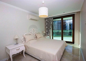 الراحة والإسترخاء والإطلالة الخلابة على البحر كل هذا في شقة ضمن مجمع فاخر في منطقة أوبا – الانيا.