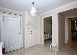 الراحة والإسترخاء والإطلالة الخلابة على البحر كل هذا في شقة ضمن مجمع فاخر في منطقة أوبا – الانيا.