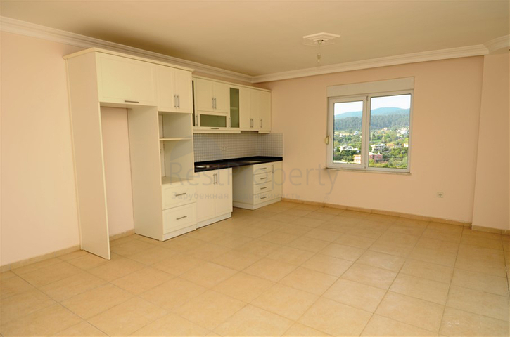 شقة مميزة بمساحة واسعة في افسللار - الانيا 