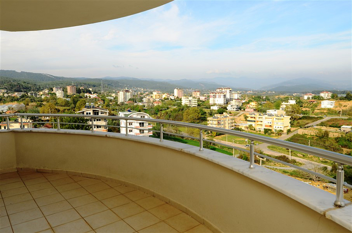 شقة مميزة بمساحة واسعة في افسللار - الانيا 