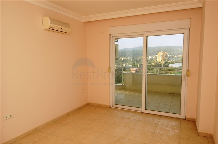 شقة مميزة بمساحة واسعة في افسللار - الانيا 