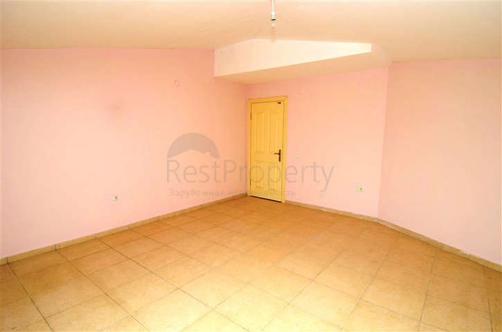 شقة مميزة بمساحة واسعة في افسللار - الانيا 