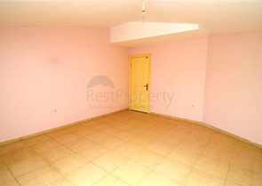 شقة مميزة بمساحة واسعة في افسللار - الانيا 