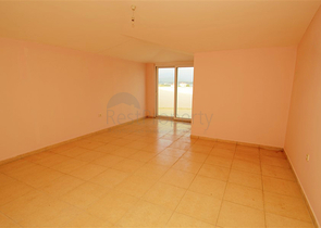 شقة مميزة بمساحة واسعة في افسللار - الانيا 