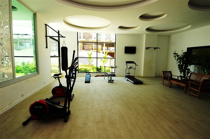 شقة سكنية بإطلالة بحرية رائعة ضمن مجمع عصري في منطقة أوبا – ألانيا