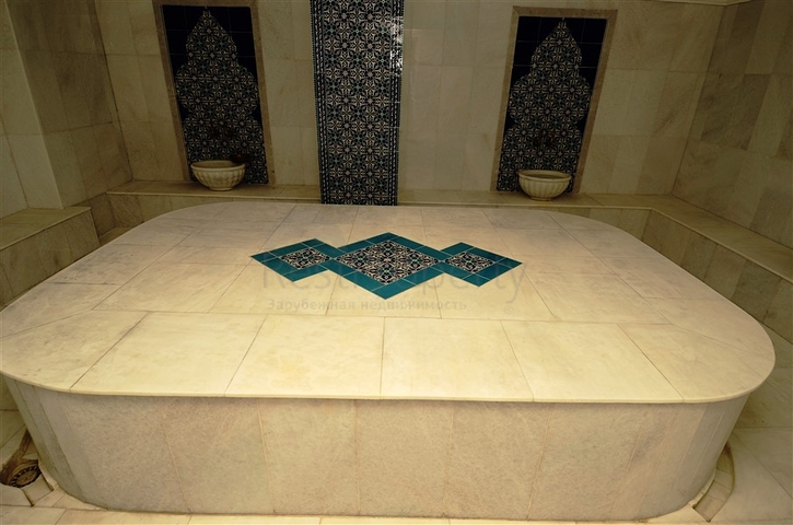 شقة سكنية بإطلالة بحرية رائعة ضمن مجمع عصري في منطقة أوبا – ألانيا