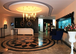 شقة سكنية بإطلالة بحرية رائعة ضمن مجمع عصري في منطقة أوبا – ألانيا