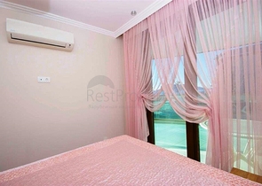 شقة سكنية بإطلالة بحرية رائعة ضمن مجمع عصري في منطقة أوبا – ألانيا