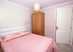 شقة سكنية بإطلالة بحرية رائعة ضمن مجمع عصري في منطقة أوبا – ألانيا