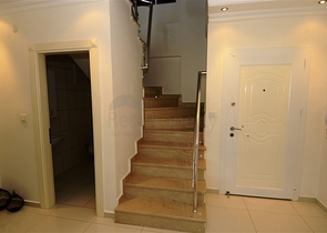 بنتهاوس بإطلالة جبلية خلابة في منطقة أوبا – ألانيا