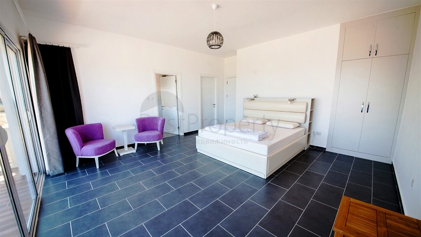 مجمع فيلات بإطلالة بحرية وجبلية في شمال قبرص