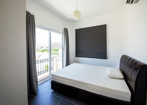 مجمع فيلات بإطلالة بحرية وجبلية في شمال قبرص