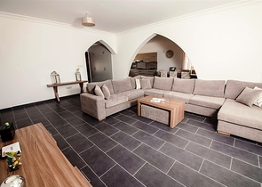 مجمع فيلات بإطلالة بحرية وجبلية في شمال قبرص