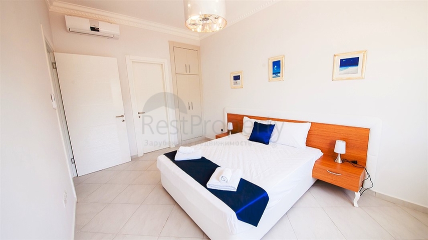 شقق ضمن أحد المجمعات المطلة على البحر في شمال قبرص.