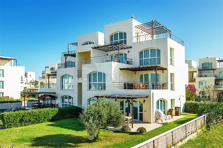 شقة بإطلالة بحرية ساحرة في شمال قبرص