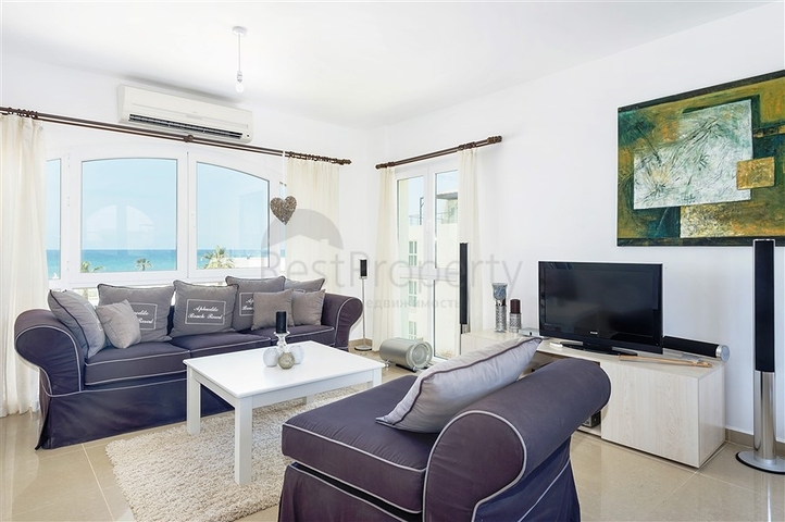 شقة بإطلالة بحرية ساحرة في شمال قبرص