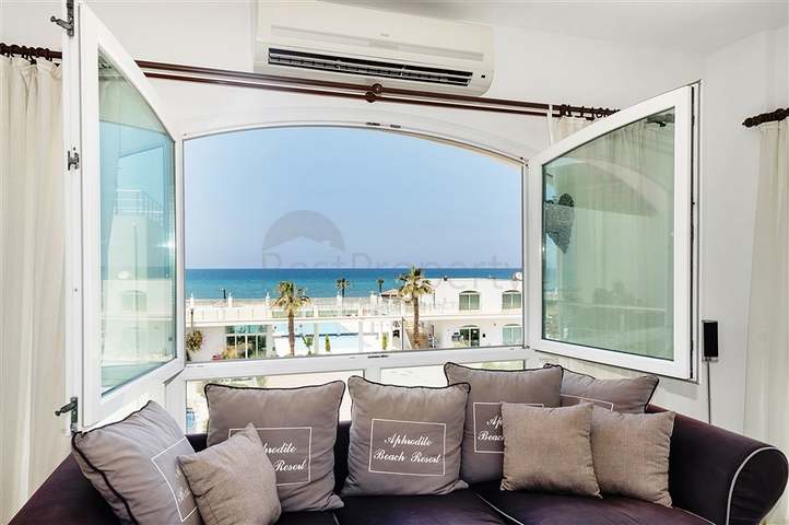 شقة بإطلالة بحرية ساحرة في شمال قبرص