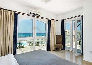 شقة بإطلالة بحرية ساحرة في شمال قبرص