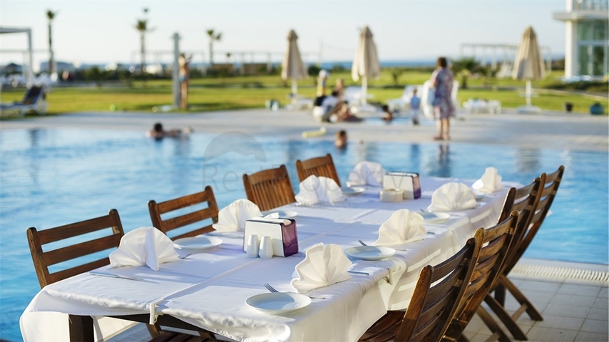 شقة ضمن أحد المجمعات السكنية الرائعة على البحر في شمال قبرص.