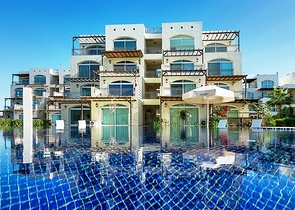 شقة ضمن أحد المجمعات السكنية الرائعة على البحر في شمال قبرص.