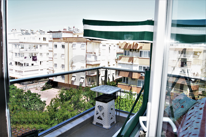 شقة بيتهاوس من منطقة ليمان كونيالتي – أنطاليا