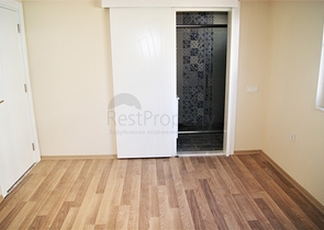 مجمع سكني في المراحل النهائية من البناء في منطقة كونيالتي – أنطاليا