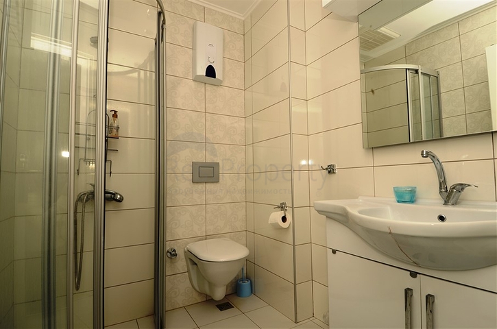 شقة مفروشة ضمن أحد المجمعات الرائعة في منطقة ماهموت لار – ألانيا