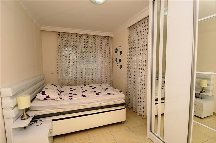 شقة مفروشة ضمن أحد المجمعات الرائعة في منطقة ماهموت لار – ألانيا