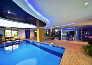 شقة مفروشة ضمن أحد المجمعات الرائعة في منطقة ماهموت لار – ألانيا