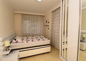 شقة مفروشة ضمن أحد المجمعات الرائعة في منطقة ماهموت لار – ألانيا