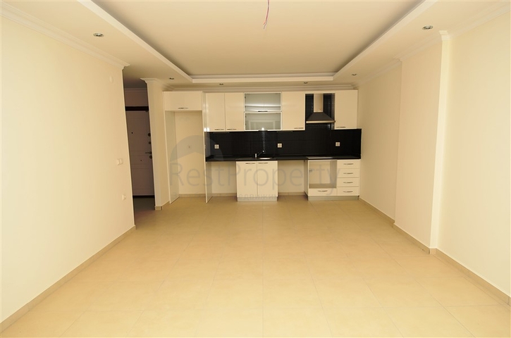 شقة ضمن مجمع سكني رائع في منطقة أفسلار – ألانيا .