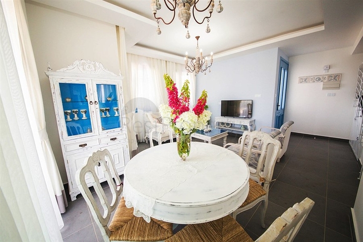 شقق بإطلالة بحرية مذهلة في شمال قبرص 