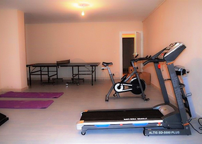 شقة بإطلالة جبلية مذهلة في منطقة ماهموت لار – ألانيا.