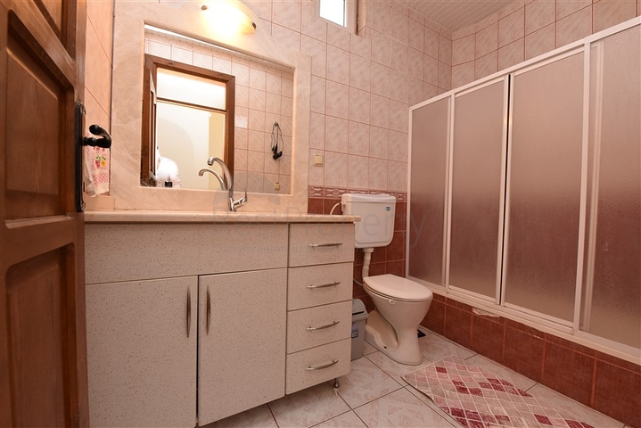 فيلا مريحة ضمن أحد المجمعات في منطقة كوناكليه – الانيا