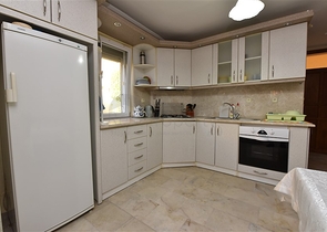 فيلا مريحة ضمن أحد المجمعات في منطقة كوناكليه – الانيا