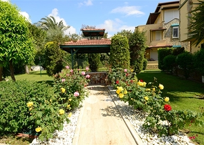 فيلا مريحة ضمن أحد المجمعات في منطقة كوناكليه – الانيا