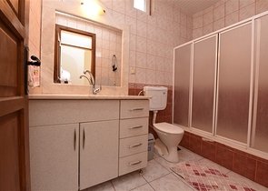 فيلا مريحة ضمن أحد المجمعات في منطقة كوناكليه – الانيا