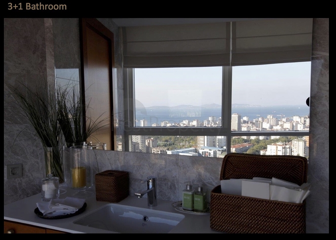  مجمع فخم في شارع بغداد مع اطلالة على البوسفور وبحر مرمرة