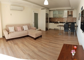 شقة مفروشة ضمن مجمع مريح في منطقة افسالار – ألانيا