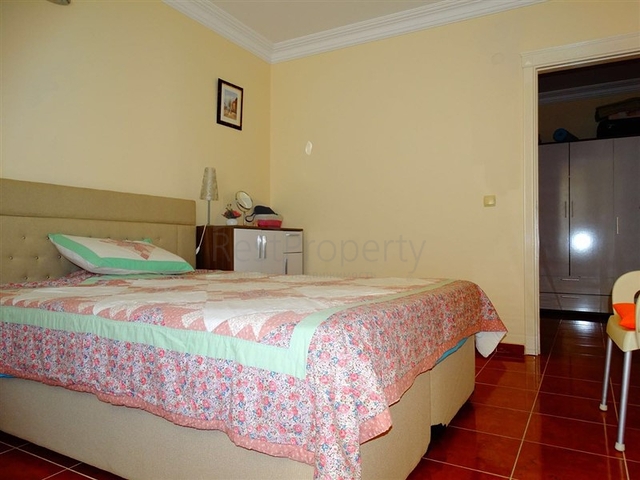 شقة ضمن مجمع على بعد 150 من البحر في منطقة محمودلار – ألانيا