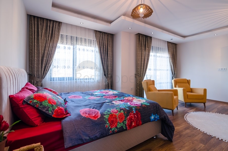 شقق وبنتهاوس ضمن مجمع حديث في منطقة أوبا – ألانيا