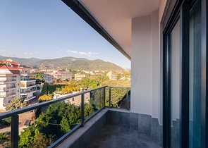 شقق وبنتهاوس ضمن مجمع حديث في منطقة أوبا – ألانيا