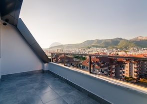 شقق وبنتهاوس ضمن مجمع حديث في منطقة أوبا – ألانيا