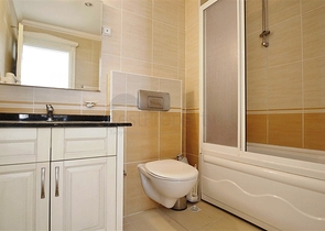 فيلا فاخرة بإطلالة جبلية وبحرية ساحرة ضمن مجمع رائع في منطقة كارجي جاك – ألانيا