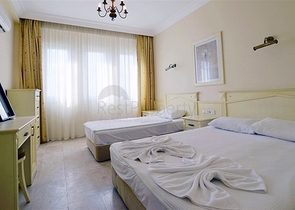 فيلا فاخرة بإطلالة جبلية وبحرية ساحرة ضمن مجمع رائع في منطقة كارجي جاك – ألانيا