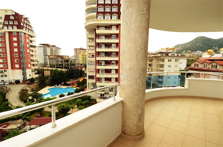 شقة بإطلالة جبلية خلابة في منطقة جيكجيلي – ألانيا