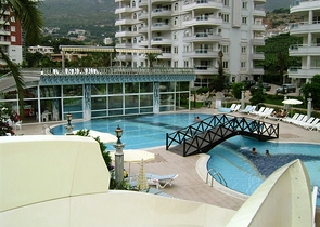 شقة بإطلالة جبلية خلابة في منطقة جيكجيلي – ألانيا