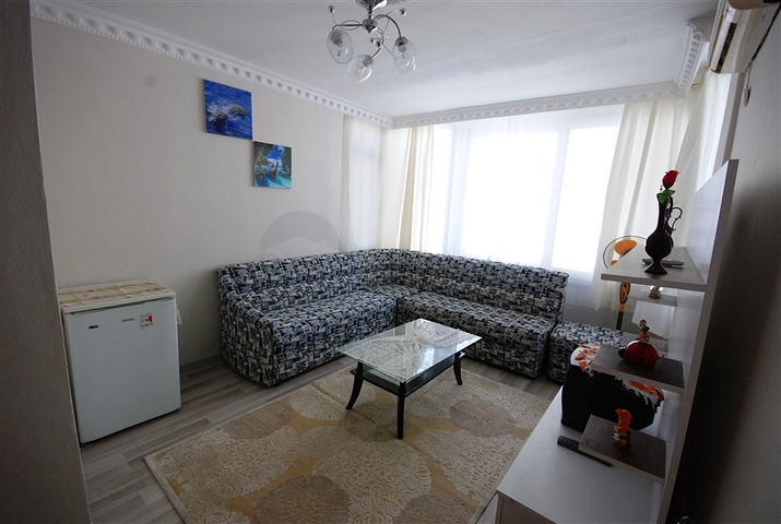 شقة مفروشة بسعر ممتاز في منطقة محمود لار – ألانيا